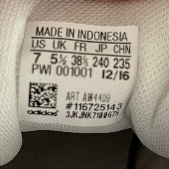 Adidas women’s grand court - Picture 6 of 6